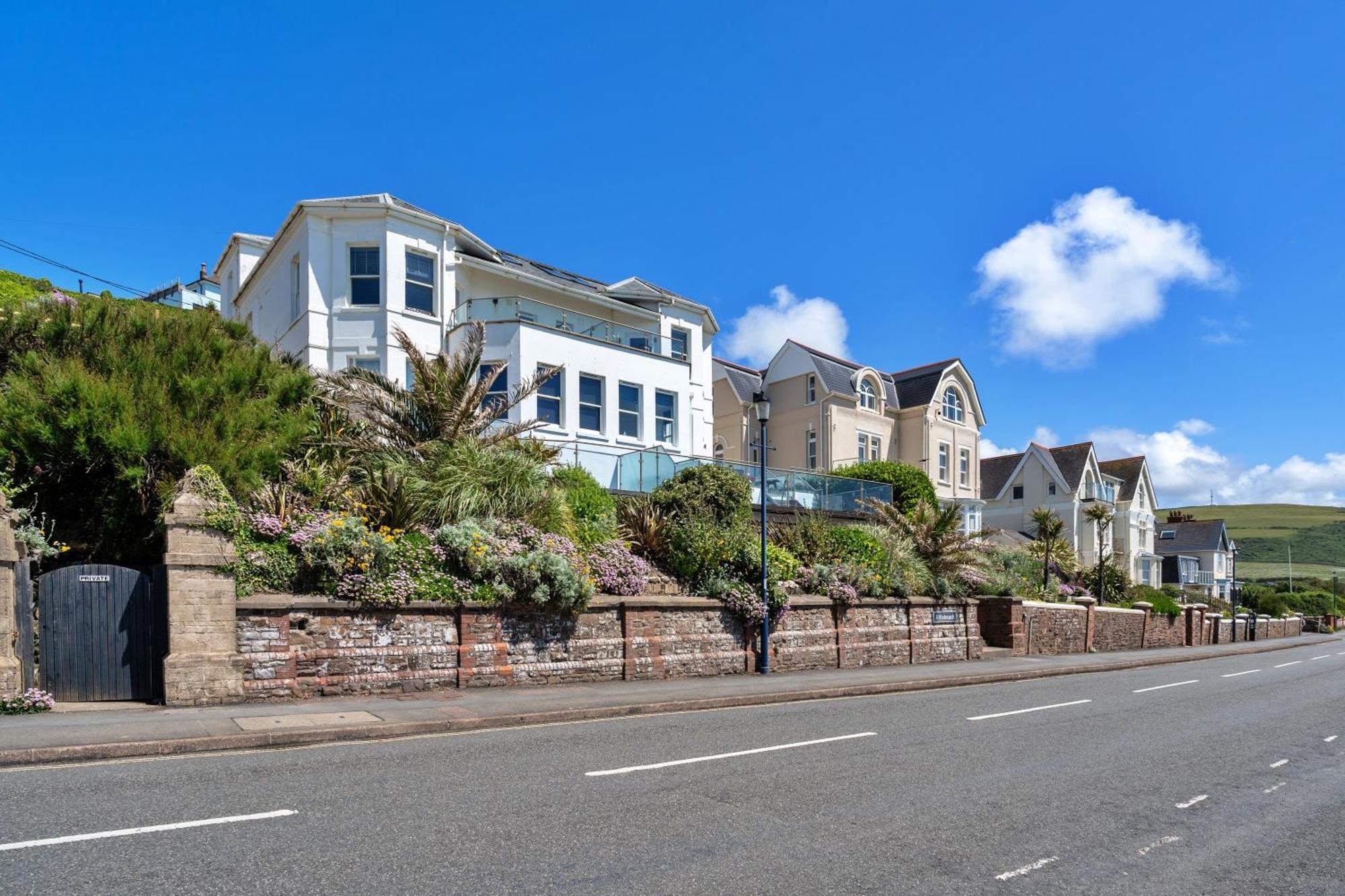 Finest Retreats - Ocean Lookout - Luxury Woolacombe Beach Apartment With Sea Views Kültér fotó